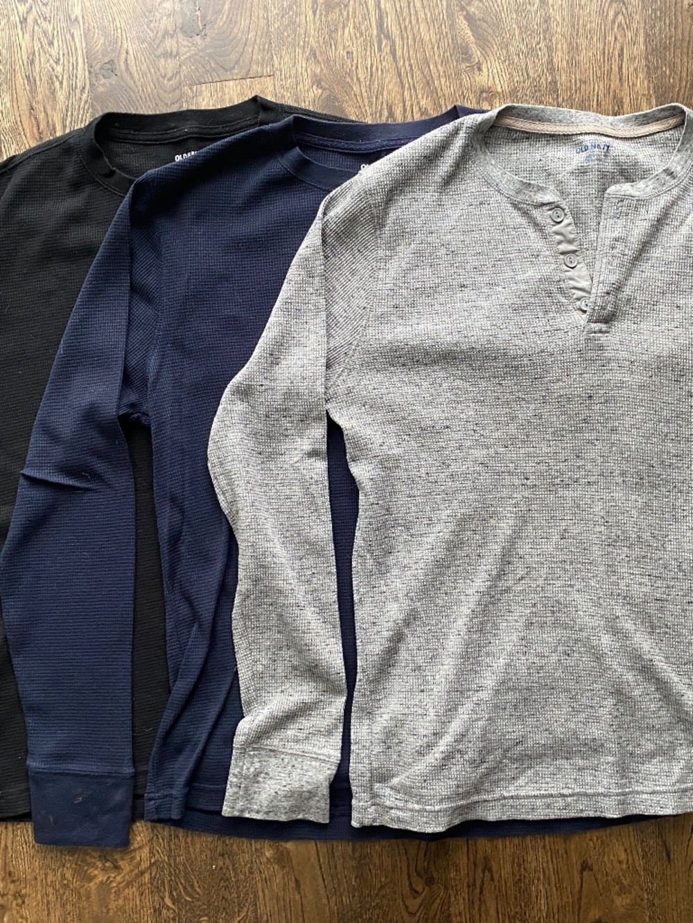 Old Navy 1/4 Button Henley Thermal Shirt LOT sz M Black Navy Heathered Grey